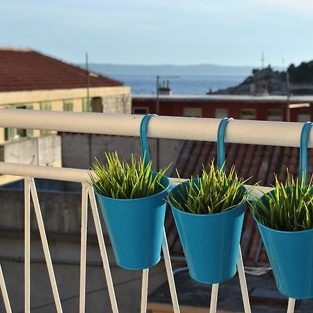 Apartment Optimist Макарска Екстериор снимка