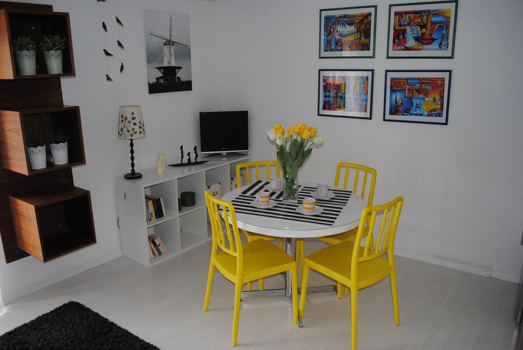Apartment Optimist Макарска Стая снимка